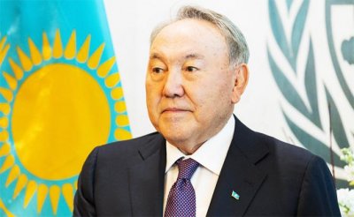 Елбасы Назарбаев показал Путину дорогу к вечной власти - «Политика»