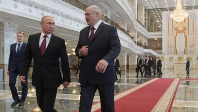 Лукашенко назвал переговоры с Путиным хорошей увертюрой перед матчем ЧМ - «Политика»