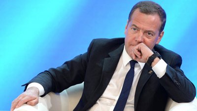 Медведев назначил двух замруководителя аппарата правительства России - «Политика»