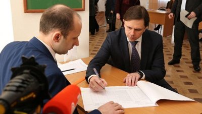 Орловские коммунисты выдвинули Клычкова на должность губернатора - «Политика»