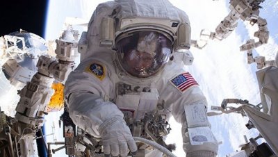 Первая женщина-командир МКС Пегги Уитсон выходит на пенсию - «Космос»