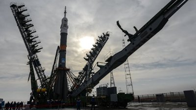 Ракету "Союз" с символами ЧМ-2018 установят на стартовую площадку - «Космос»