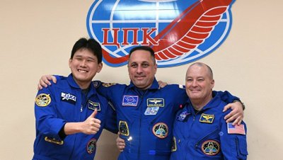 "Союз МС-07" с тремя космонавтами на борту отстыковался от МКС - «Космос»