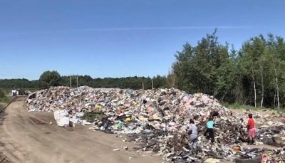 «Вонь на километры, дети болеют»: на одной из улиц Львова скопилось 2500 тонн мусора - «Новости дня»
