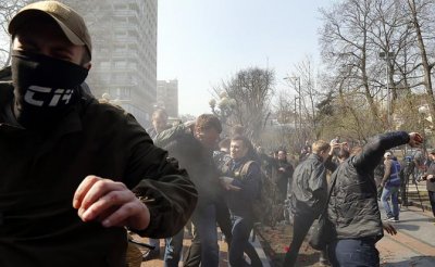 Курт Волкер: Нацисты на Украине не предмет моей озабоченности - «Общество»