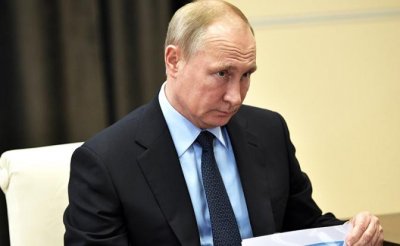 Нищие старики подрывают авторитет Путина - «Экономика»