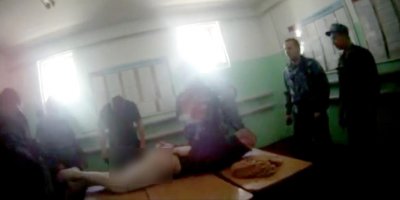Опубликовано видео пыток заключенного ярославской колонии 18-ю сотрудниками ФСИН