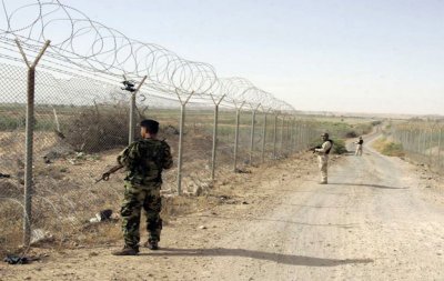 Пограничники Ирака построили стену на границе с Сирией - «Военные действия»