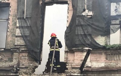 В Киеве на Подоле горел трехэтажный дом - «Украина»