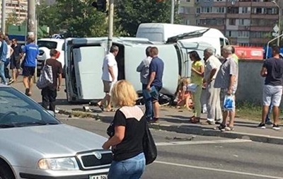 ДТП в Деснянском районе Киева: полиция рассказала детали - «Украина»