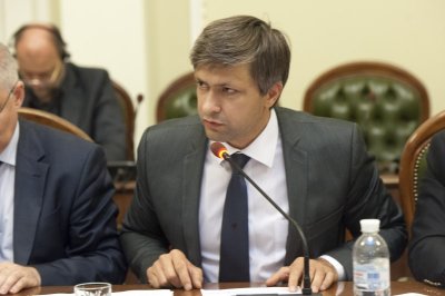Депутат рады призвал ввести визовый режим и настроить людей на войну с Россией - «Новороссия»