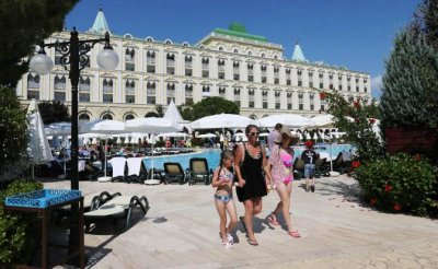 Лето-2018: Россияне любят отдыхать плохо и дорого - «Экономика»