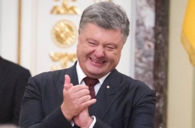 Порошенко задекларировал около 15 млн гривен дивидендов - «Новороссия»