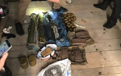 В гараже Киева нашли арсенал нелегального оружия - «Украина»