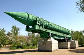 Двести Хиросим. На что были способны межконтинентальные ракеты РС-16 - «Новости Дня»