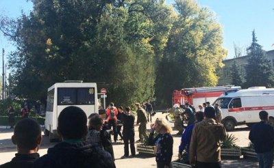 Теракт в Керчи: Перед взрывом учеников колледжа расстреливали из автоматов - «Происшествия»