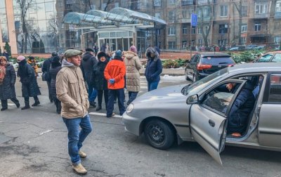 Митинг в Киеве: движение транспорта разблокировано - «Украина»