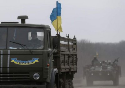 В Донбассе один боевик ВСУ погиб, семеро покалечились при падении грузовика в кювет - «Новороссия»