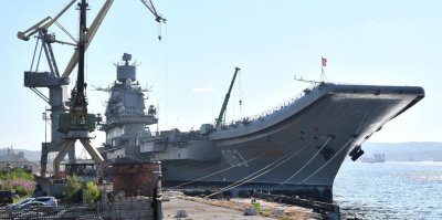 В ОСК подсчитали стоимость ремонта "Адмирала Кузнецова" после ЧП с плавдоком