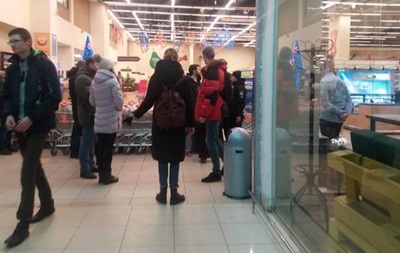 В Киеве "заминировали" сеть супермаркетов - «Украина»