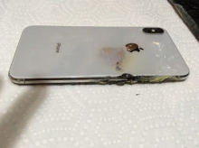 iPhone XS Max загорелся в кармане у американца - «Новости Банков»