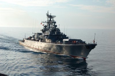 Черноморский флот взял под контроль действия эсминца США в Черном море - «Новороссия»