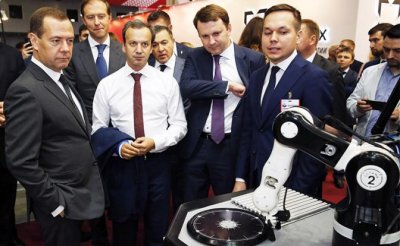 «Цифра» Медведева оказалась пустышкой - «Экономика»