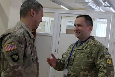 Киев начал подготовку к совместным с США военным учениям Rapid Trident-2019 - «Новороссия»