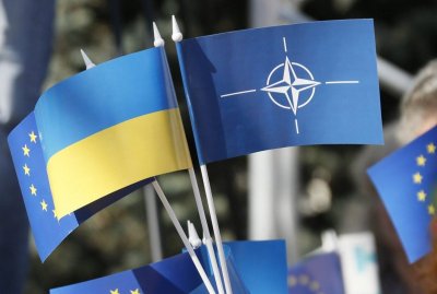 Киев утвердил программу сотрудничества с НАТО на год - «Новороссия»