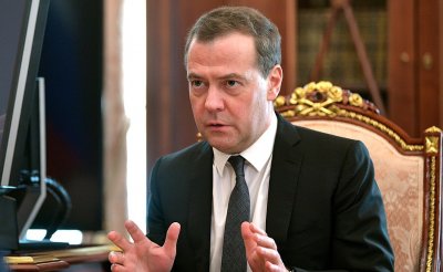 Медведев посоветовал Минску ценить помощь от России - «Новороссия»