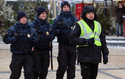 На Рождество Киев охраняет тысяча полицейских - (видео)