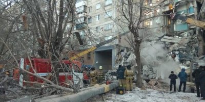 Обрушение подъезда в Магнитогорске попало на видео