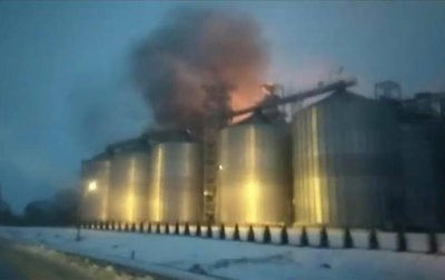 Под Львовом загорелся завод по производству подсолнечного масла - (видео)