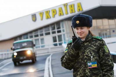 С начала года Украина отказала во въезде 700 россиянам - «Новороссия»