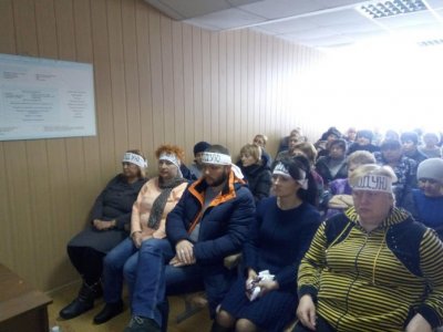 Сотрудники ОБСЕ встретились с голодающими на оккупированной территории ДНР работниками шахты - «Новороссия»
