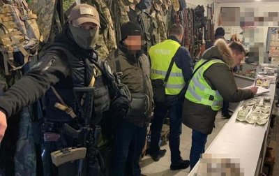 В Киеве задержали подозреваемого в торговле оружием - «Украина»