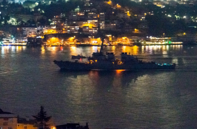 В сети опубликованы фото американского военного корабля в Черном море - «Новороссия»