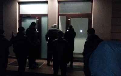 В Ужгороде обыскивают дом депутата - (видео)