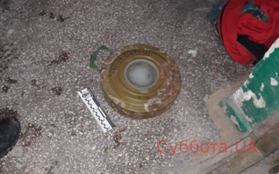 В Запорожье на чердаке жилого дома обнаружена противотанковая мина - «Новороссия»