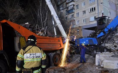 Взрыв в Магнитогорске: 10-месячного Ванечку спасло чудо - «Происшествия»