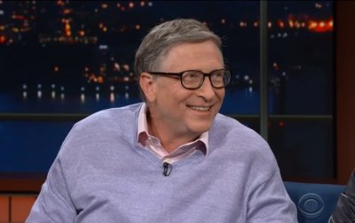 Билл Гейтс объяснил, как облагать налогами богачей - (видео)