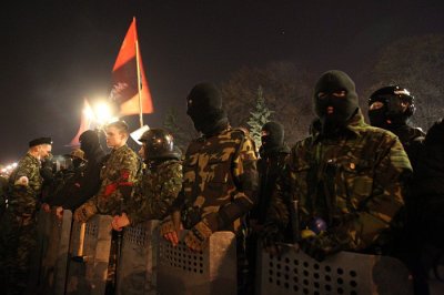 Два взвода «Правого сектора»* и каратели «Азова»* прибыли в Донбасс - «Новороссия»