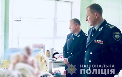 Известно о состоянии офицера полиции, раненого в Харькове - (видео)