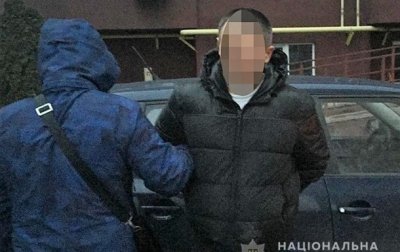 Киевский таксист ограбил иностранца и побил его гида - «Украина»