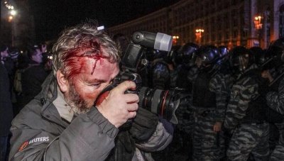 НСЖУ: Виновные в избиении журналистов на Евромайдане до сих пор не наказаны - «Новороссия»