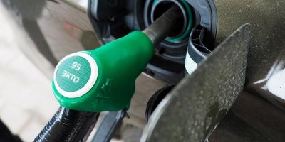 Росстат заметил падение цен на топливо
