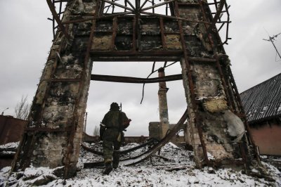 Украинская артиллерия по ошибке разрушила жилые дома в Донбассе во время съемок постановочного видео - «Новороссия»