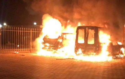 В Киеве известному журналисту сожгли авто - (видео)