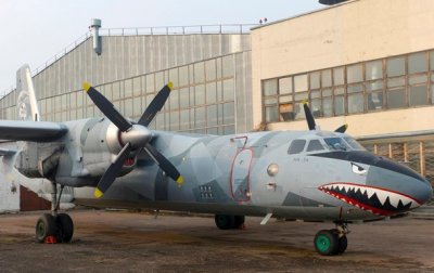 В Киеве ремонтируют самолет-акулу из голливудского фильма - «Украина»