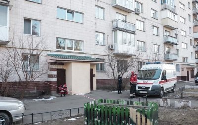 В Киеве школьник умер после падения из окна многоэтажки - «Украина»